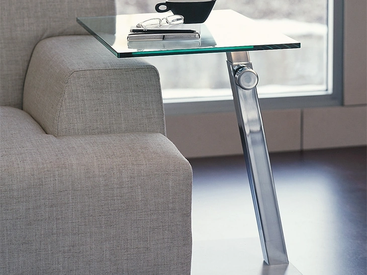 Tavolino in vetro e acciaio inox Lap di Cattelan Italia