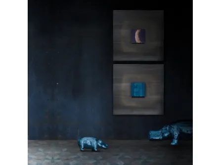 Quadro artistico in metallo in finitura golden black Art of Museum di Adriani e Rossi