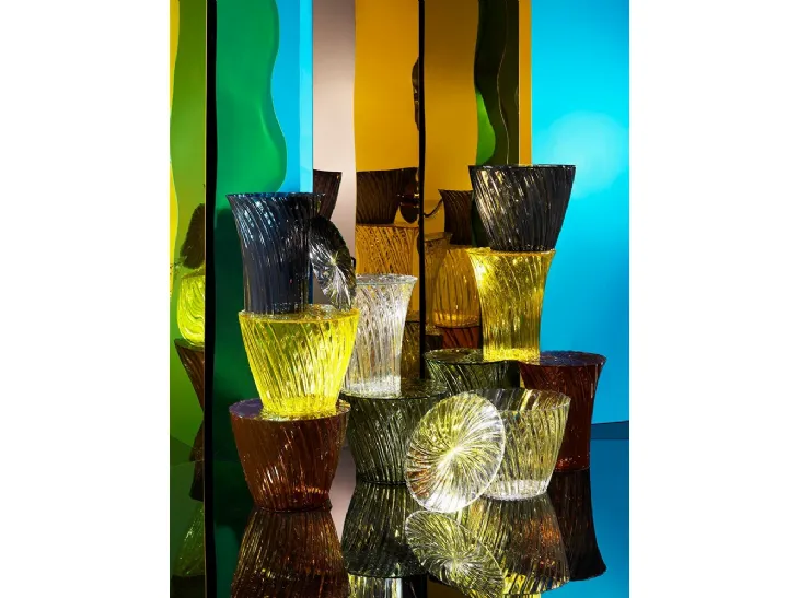 Tavolino Sparkle in plexiglas colorato e  trasparente di Kartell