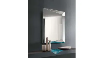 Specchio Levante tridimensionale con superfici inclinate di Riflessi