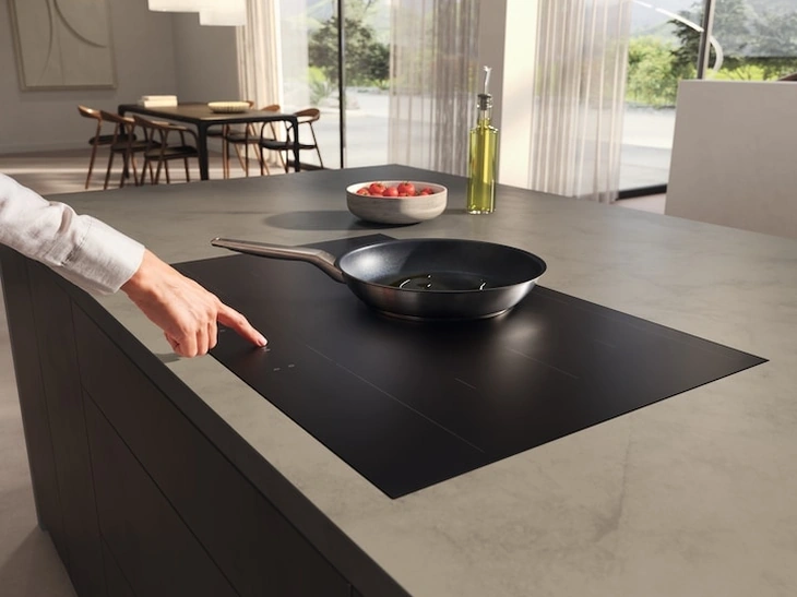 Piano Cottura KM 7576 FL MattFinish di Miele