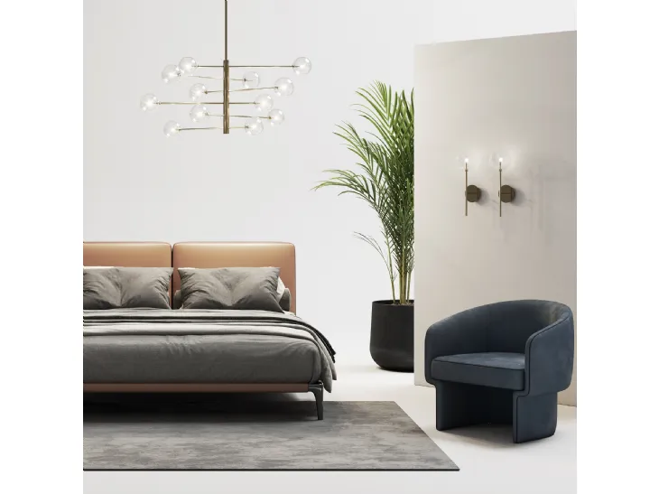 Lampada a sospensione Equinoxe in metallo con finitura ottone antico e diffusori in vetro soffiato trasparente di Ideal Lux