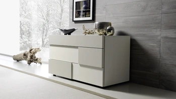 Comò Insieme in laccato di Sangiacomo