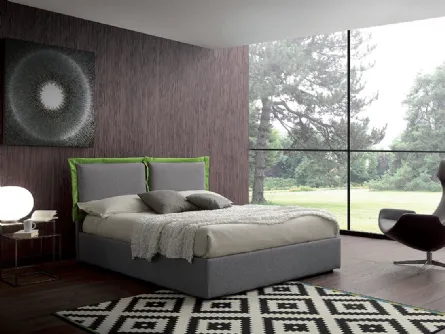 Letto con testata in tessuto grigio e bordi in ecopelle verde Lodge di Crippa Salotti
