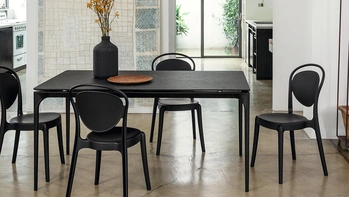 Sedia in policarbonato Parisienne di Calligaris