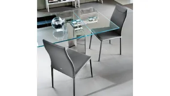 Sedia rivestita in ecopelle Maya Flex di Cattelan Italia