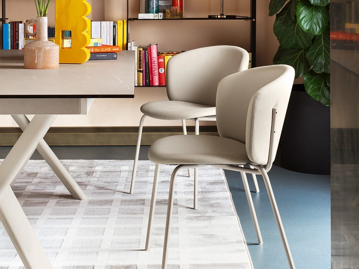 Sedia Desy Mid di Connubia