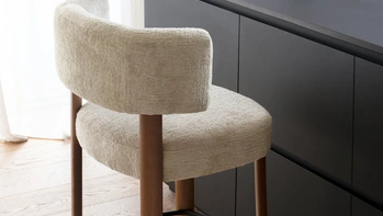Sgabello in tessuto imbottito Glen di Calligaris