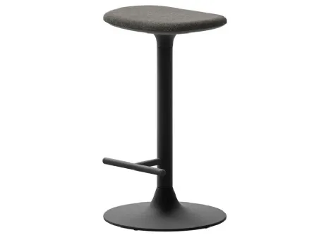 Sgabello Spool in tessuto con struttura in metallo di Veneta Cucine