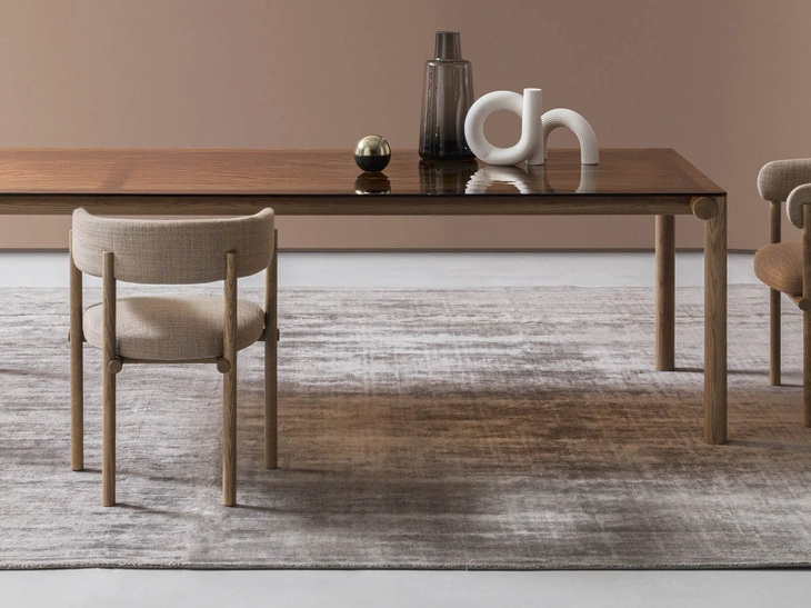 Sedia Stiks in tessuto e legno di Alf Da Frè