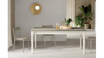 Tavolo Londra Allungabile con top in laminato e gambe in legno massello di Arredo3