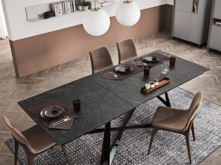 Tavolo con allunghe Poker di Maronese