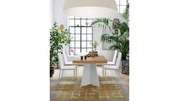 Tavolo allungabile in nobilitato rovere naturale con base in metallo bianco opaco Wings di Connubia