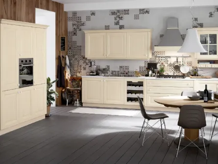 Cucina Classica lineare Pavese in Frassino laccato Marsiglia di Veneta Cucine