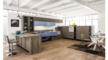 Cucina Moderna angolare con penisola Curry mod Timo in Rovere laccato e laccato lucido colore Nuvola di Arrex