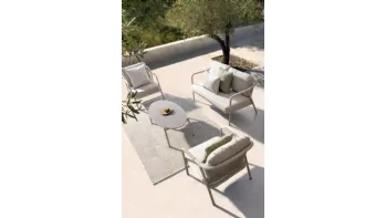 Arredo da esterno Miravet in tessuto e alluminio di Bizzotto