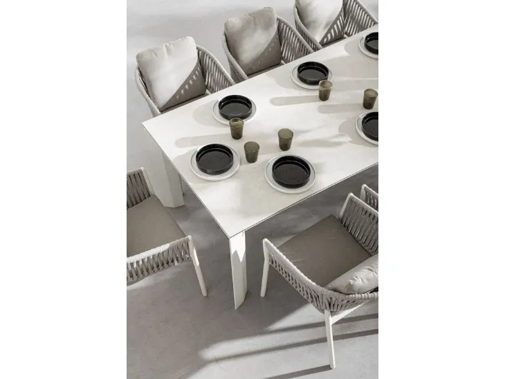 Tavolo Otavio in ceramica di Bizzotto