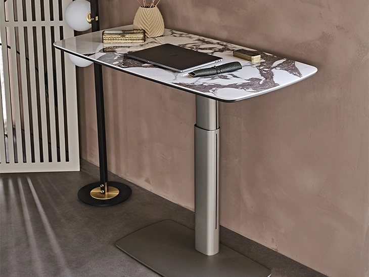 Scrivania Operativa in ceramica e metallo Runner Keramik di Cattelan Italia